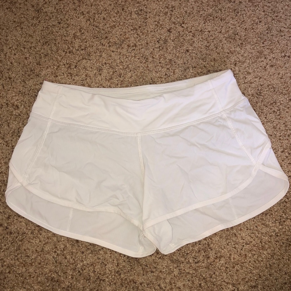 Lululemon Speed Up Short 2.5” White Size 4